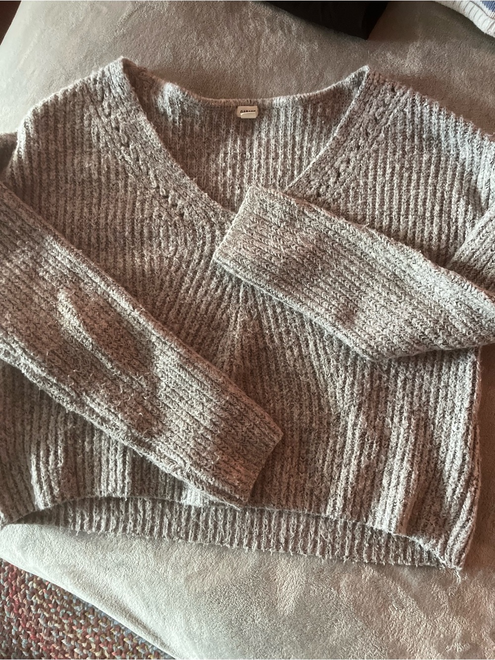 Garage Women's V-Neck Sweater - Light Gray